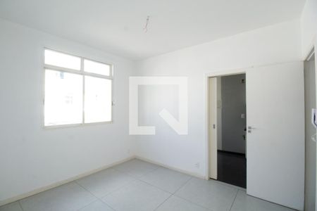 Sala 2 de apartamento à venda com 3 quartos, 110m² em Cruzeiro, Belo Horizonte