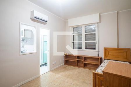 Quarto  de kitnet/studio para alugar com 1 quarto, 23m² em Botafogo, Rio de Janeiro