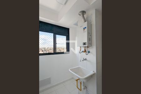 Apartamento para alugar com 44m², 2 quartos e 1 vagaÁrea de serviço