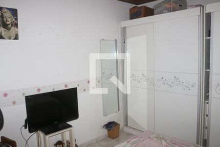 Casa à venda com 188m², 4 quartos e 3 vagasQuarto 2