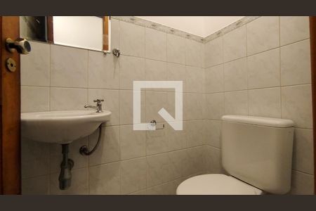 Banheiro de kitnet/studio para alugar com 1 quarto, 24m² em Santa Paula, São Caetano do Sul