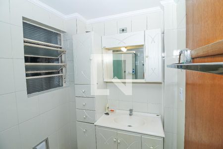 Apartamento para alugar com 50m², 2 quartos e sem vagaBanheiro
