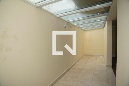 Casa para alugar com 3 quartos, 600m² em Planalto Paulista, São Paulo