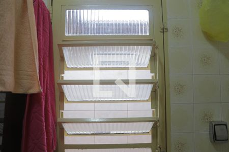 Casa à venda com 115m², 2 quartos e 1 vagaBanheiro