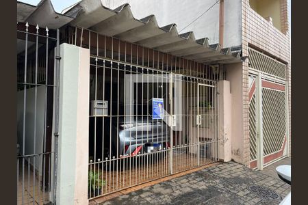 Casa à venda com 115m², 2 quartos e 1 vagaFachada
