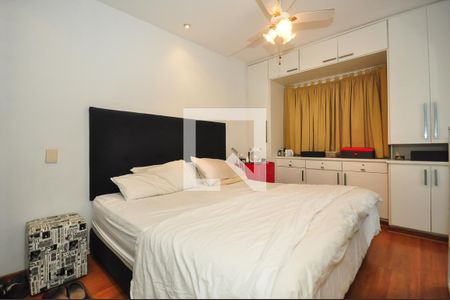 Apartamento à venda com 180m², 3 quartos e 3 vagas Apartamento à venda com 180m², 3 quartos e 3 vagasSuíte 1