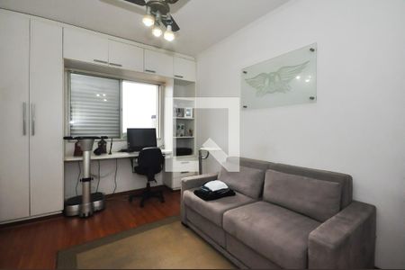 Apartamento à venda com 180m², 3 quartos e 3 vagas Apartamento à venda com 180m², 3 quartos e 3 vagasSuíte 3