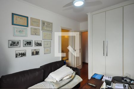 Apartamento à venda com 180m², 3 quartos e 3 vagas Apartamento à venda com 180m², 3 quartos e 3 vagasSuíte 2
