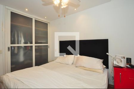 Apartamento à venda com 180m², 3 quartos e 3 vagas Apartamento à venda com 180m², 3 quartos e 3 vagasSuíte 1