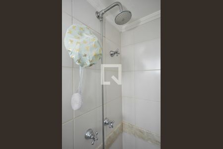 Apartamento à venda com 180m², 3 quartos e 3 vagas Apartamento à venda com 180m², 3 quartos e 3 vagasChuveiro do Banheiro da Suíte 1