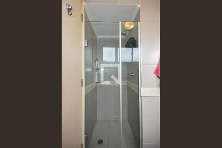 Apartamento à venda com 180m², 3 quartos e 3 vagas Apartamento à venda com 180m², 3 quartos e 3 vagasBanheiro Suíte 3