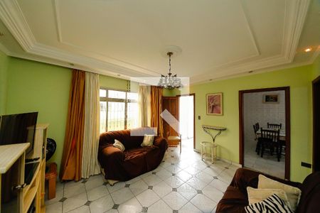 Sala de casa para alugar com 2 quartos, 240m² em Jardim Silveira , São Paulo