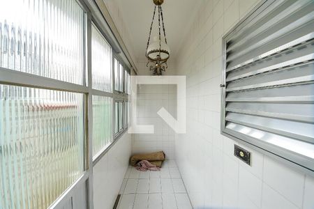 Studio de casa para alugar com 2 quartos, 240m² em Jardim Silveira , São Paulo