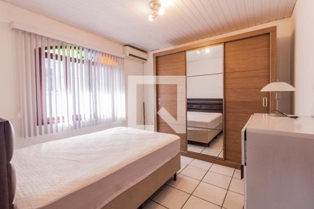Casa para alugar com 2 quartos, 100m² em Barreiros, São José