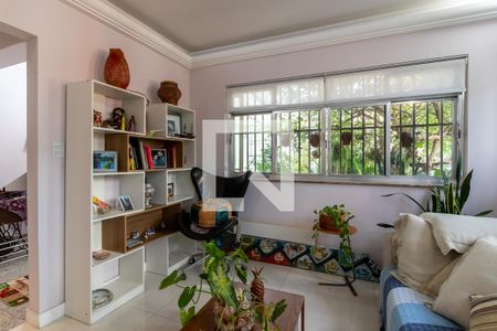 Sala de Estar de casa à venda com 3 quartos, 222m² em Vila Ester (zona Norte), São Paulo