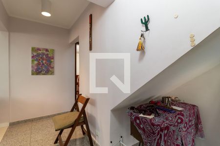 Hall de Entrada de casa para alugar com 3 quartos, 222m² em Vila Ester (zona Norte), São Paulo