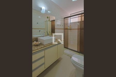 Apartamento à venda com 150m², 4 quartos e 2 vagasBanheiro