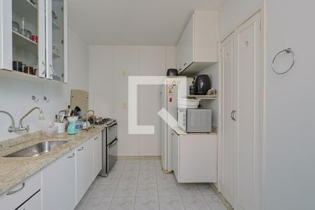Apartamento à venda com 150m², 4 quartos e 2 vagasCozinha