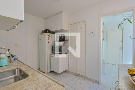 Apartamento à venda com 150m², 4 quartos e 2 vagasCozinha