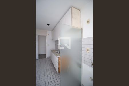 Apartamento à venda com 58m², 2 quartos e 1 vaga Apartamento à venda com 58m², 2 quartos e 1 vagaÁrea de Serviço