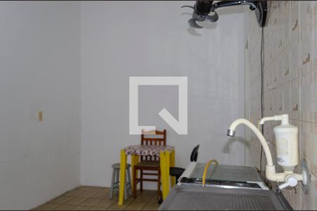 Sala / Quarto / Cozinha de kitnet/studio para alugar com 1 quarto, 29m² em Trindade, Florianópolis