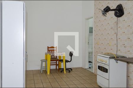 Sala / Quarto / Cozinha de kitnet/studio para alugar com 1 quarto, 29m² em Trindade, Florianópolis