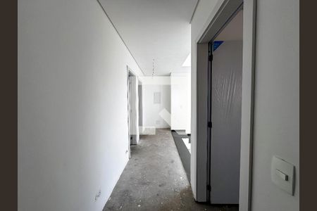 Corredor Suítes de casa de condomínio à venda com 4 quartos, 401m² em Campo Belo, São Paulo