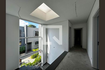 Corredor Suítes de casa de condomínio à venda com 4 quartos, 401m² em Campo Belo, São Paulo