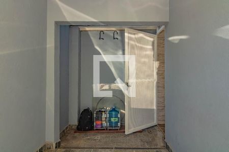 Casa de condomínio para alugar com 170m², 3 quartos e 2 vagasCobertura 