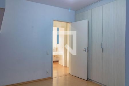 Quarto 1 de casa de condomínio para alugar com 3 quartos, 170m² em Vila do Bosque, São Paulo