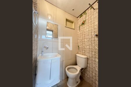 Banheiro da Suíte 1 de casa para alugar com 2 quartos, 68m² em Americanópolis, São Paulo