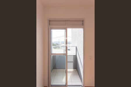 Varanda de apartamento para alugar com 2 quartos, 46m² em Maria Teresa, Belo Horizonte