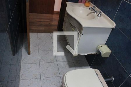 Casa à venda com 200m², 3 quartos e 2 vagasBanheiro da Suíte