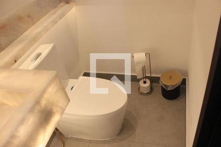 Casa à venda com 200m², 3 quartos e 2 vagasBanheiro espaço Gourmet