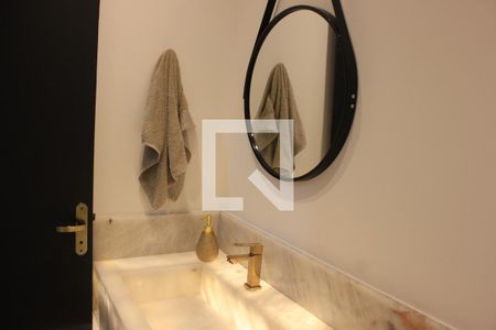 Casa à venda com 200m², 3 quartos e 2 vagasBanheiro espaço Gourmet