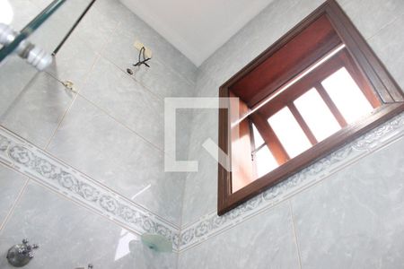 Casa à venda com 200m², 3 quartos e 2 vagasBanheiro 1