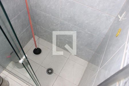 Casa à venda com 200m², 3 quartos e 2 vagasBanheiro 1