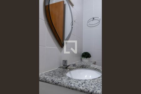 Lavabo de apartamento para alugar com 4 quartos, 130m² em Buritis, Belo Horizonte
