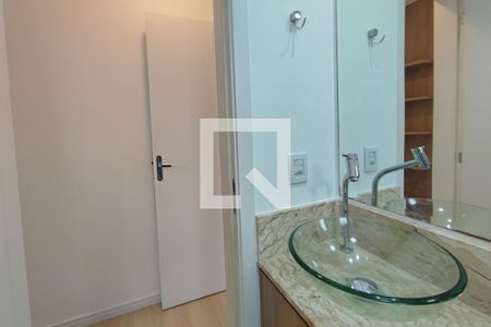Banheiro Suíte de apartamento à venda com 2 quartos, 51m² em Parque Fazendinha, Campinas