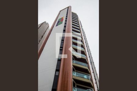 Apartamento à venda com 57m², 1 quarto e 2 vagas Apartamento à venda com 57m², 1 quarto e 2 vagasFachada