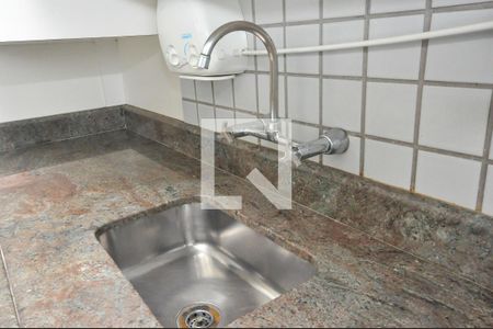 Apartamento à venda com 57m², 1 quarto e 2 vagas Apartamento à venda com 57m², 1 quarto e 2 vagasCozinha