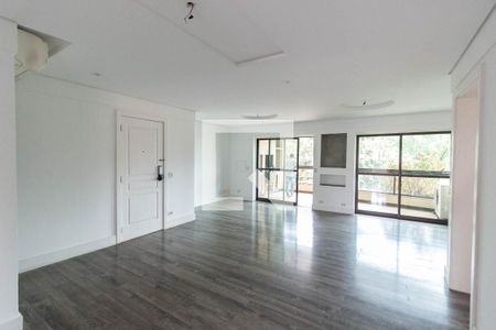 Sala de apartamento à venda com 3 quartos, 140m² em Vila Paulicéia, São Paulo