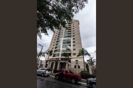 Apartamento à venda com 140m², 3 quartos e 3 vagasFachada