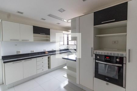 Apartamento à venda com 140m², 3 quartos e 3 vagasCozinha