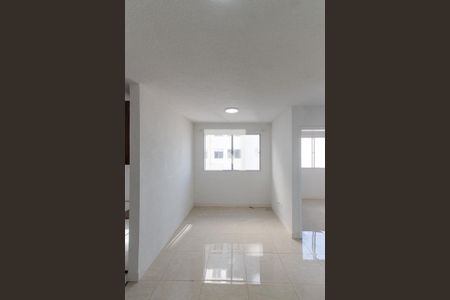 Sala   de apartamento para alugar com 2 quartos, 43m² em Vila Santos, São Paulo