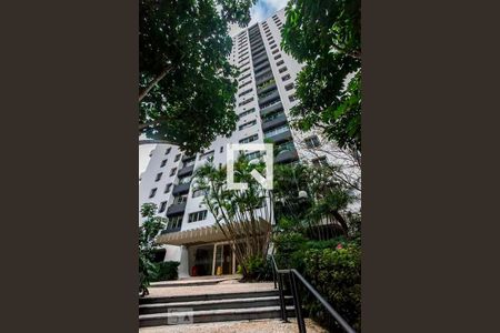 Apartamento à venda com 142m², 3 quartos e 1 vagaEntrada 