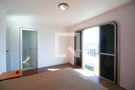 Suíte  de apartamento à venda com 3 quartos, 142m² em Vila Nova Conceição, São Paulo