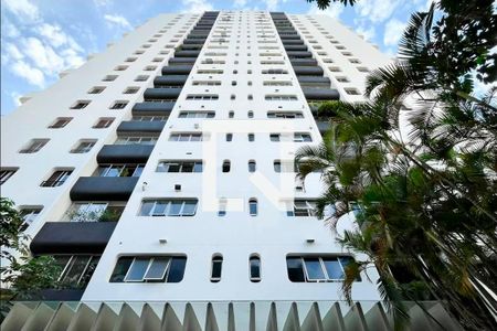 Apartamento à venda com 142m², 3 quartos e 1 vagaPredio