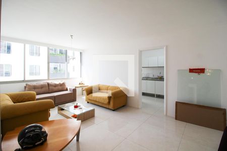 Sala de apartamento à venda com 3 quartos, 142m² em Vila Nova Conceição, São Paulo