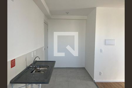 Cozinha de apartamento para alugar com 2 quartos, 40m² em Agua Branca, São Paulo